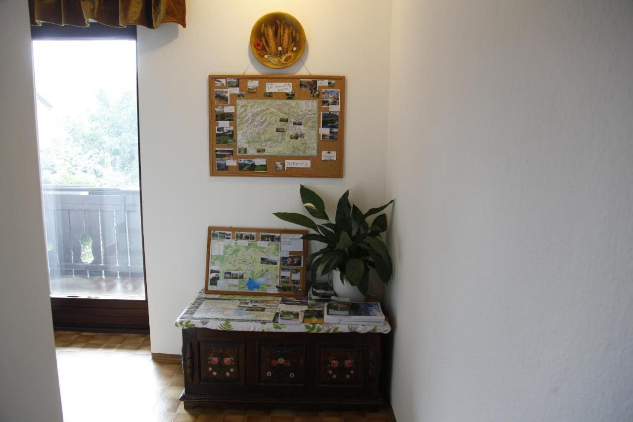 Family Apartment On Repecnik Farm In Gorje, Bled Zgornje Gorje Eksteriør billede